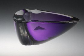 Ascher Innenfang lila der Kristallglas GmbH Oberursel Kristallglas handgeschliffen, Rohglas Hessenglas