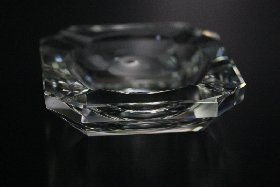 Aschenbecher Kristallglas handgeschliffen farblos, Design: Franz Burkert