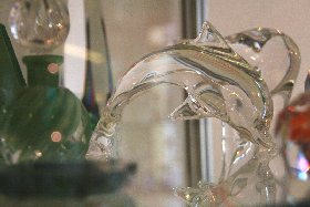 Glasdelfin am Ofen geformt, Glasmacher: Julius Adamove