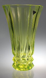 Vase gelb handgeschliffen der Hessenglas GmbH