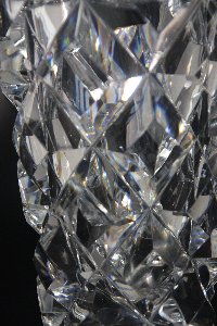 Detail dickwandige Bleikristallvase