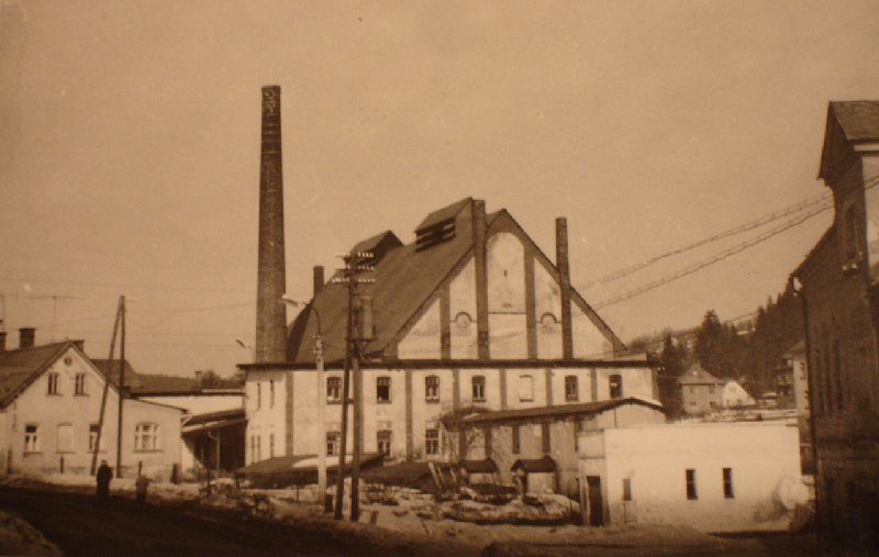Marienhütte in Unter-Maxdorf in den 30er Jahren