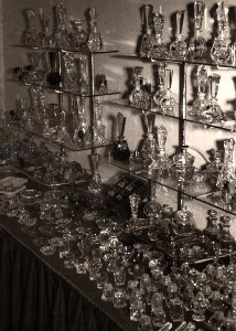 Blick in den Ausstellungsraum der Fa. Pochmann Kristallglaswaren in Bad Homburg v.d.H.