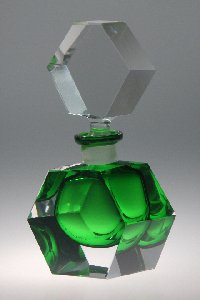 Parfümflakon Nr. 1396 Innenfang grün, mundgeblasen und handgeschliffen, Kristallglas GmbH Oberursel, Design: Franz Burkert
