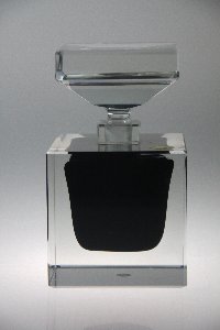 Flakons Nr. 1102 Innenfang schwarz, Kristallglas handgeschliffen,  Kristallglas GmbH Oberursel, Design: Franz Burkert