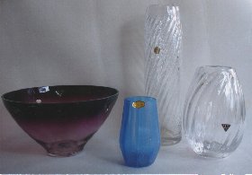 Vasen und Schalen der Glashütte Hessenglas in Oberursel-Stierstadt
