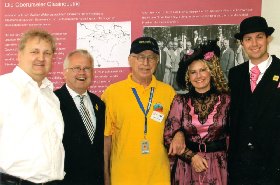 Bürgermeister Brum und das Hessentagspaar zur offiziellen Ausstellungseröffnung