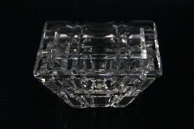 Puderdose Nr. 495/1 der Kristallglas GmbH Oberursel, Design: Franz Burkert