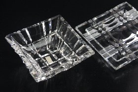 Detail Puderdose Nr. 495/1 der Kristallglas GmbH Oberursel, Design: Franz Burkert