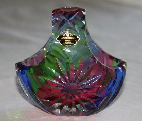 Kristallkorb hansgeschliffen mit Innenberfang aus Regenbogenglas, Crystal Schander Comp.