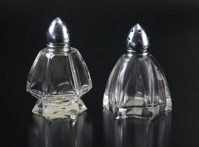 Streuer der Kristallglas GmbH Oberursel, Design: Franz Burkert