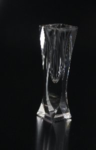 Vase handgeschliffen der Kristallglas GmbH Oberursel, von Rudolf Seibt und Franz Burkert